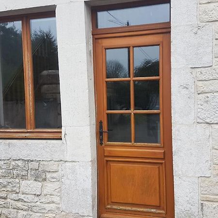 Le Gite des Ecuries de la Roche Vieville Extérieur photo
