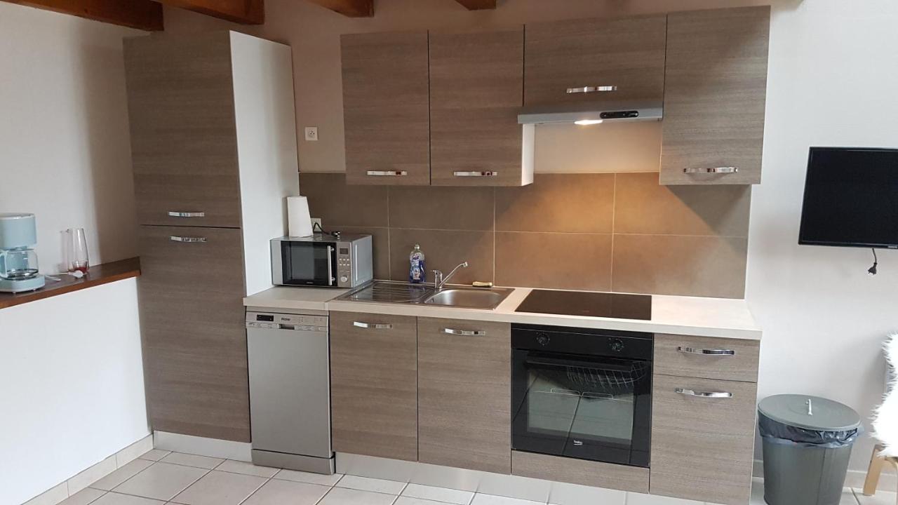 Le Gite des Ecuries de la Roche Vieville Extérieur photo